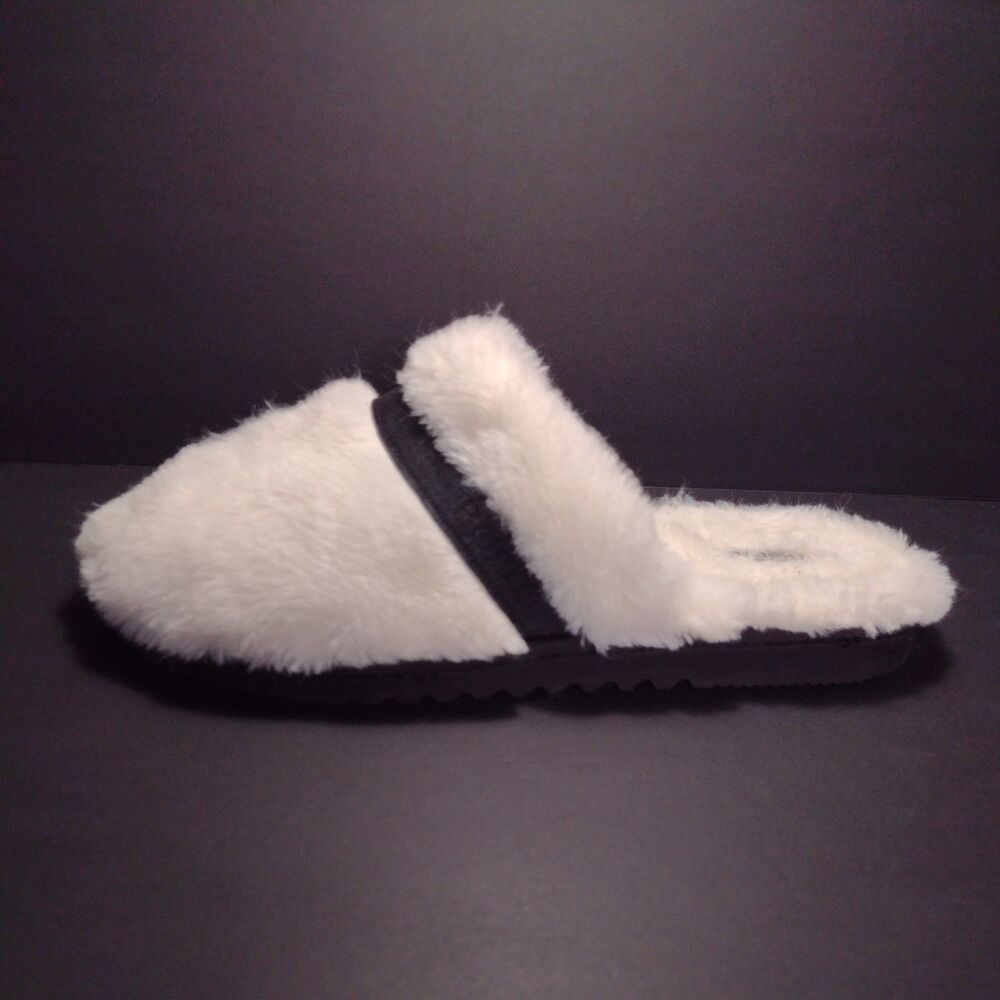 Born Men’s  Slipper Faux Shearling Lining White Men Size XLarge (10-11)